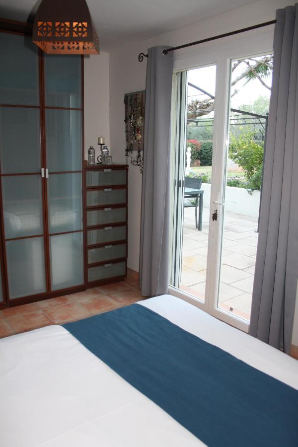 La Villa D'Olivene กูแอส์ ภายนอก รูปภาพ