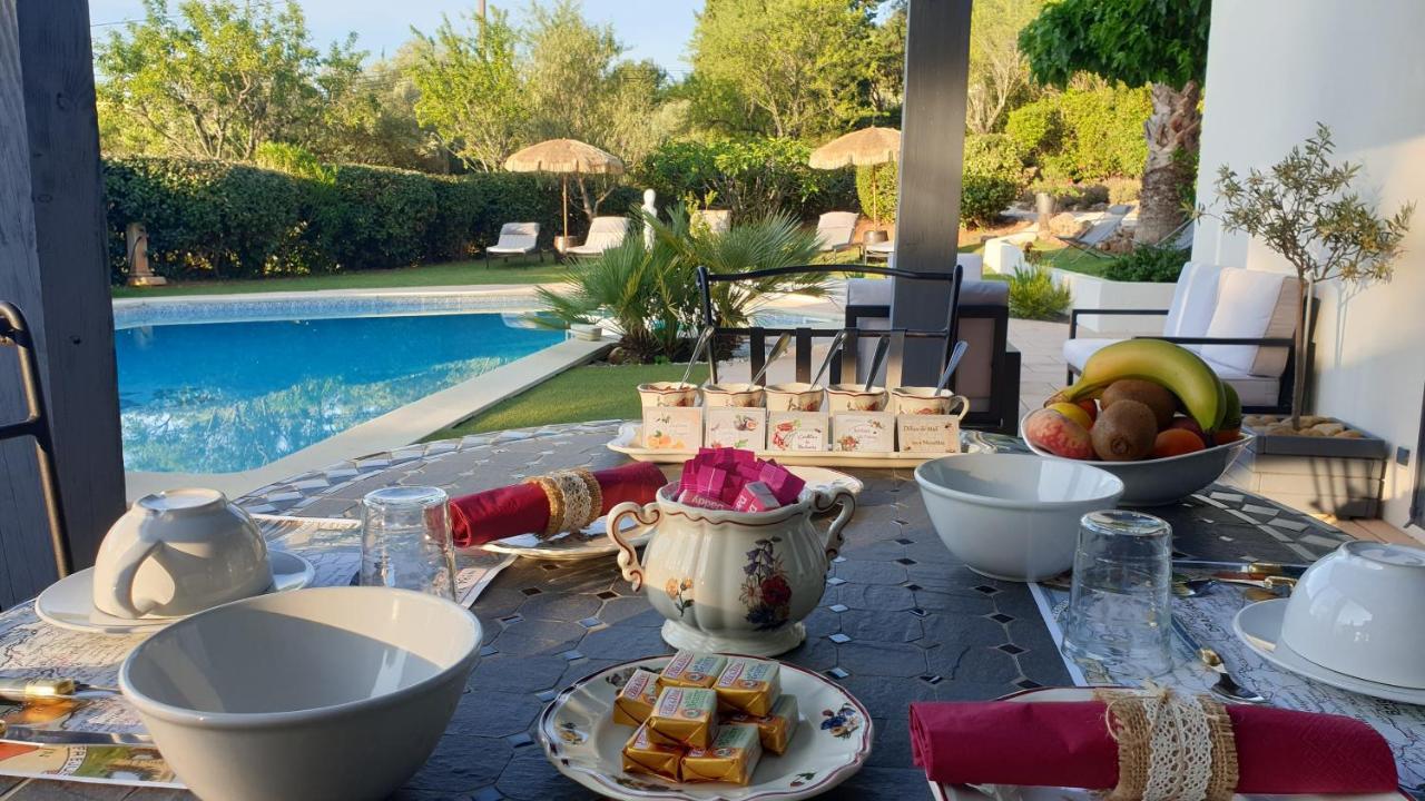 La Villa D'Olivene กูแอส์ ภายนอก รูปภาพ